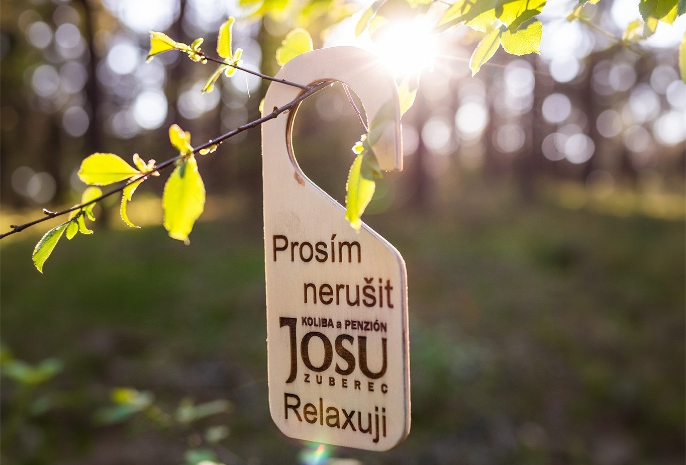 Hotelová visačka na kliku – Nerušit  Uklidit - oboustranná  (1)